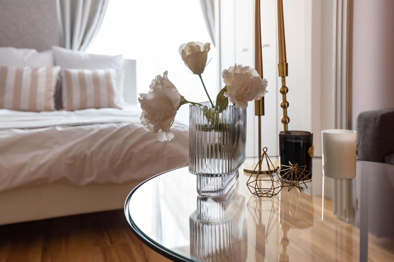 Exia Daikoku AFP Apartment Osaka Bagian luar foto